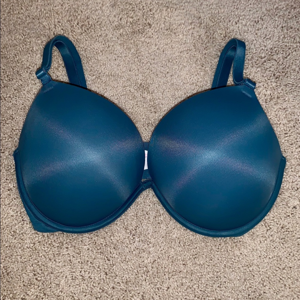 NWOT PINK VS SUPER PUSH UP BRA